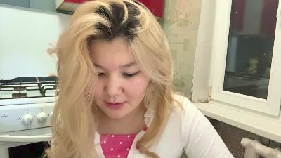 OdeliaBigney live cam on Cam4