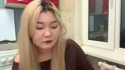OdeliaBigney live cam on Cam4