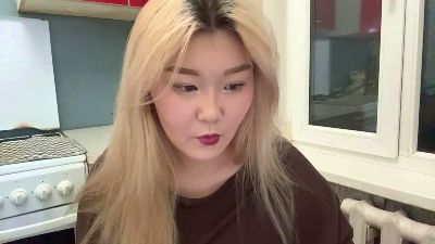 OdeliaBigney live cam on Cam4