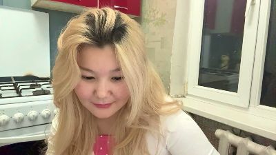 OdeliaBigney live cam on Cam4