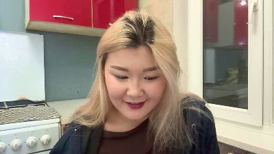 OdeliaBigney live cam on Cam4