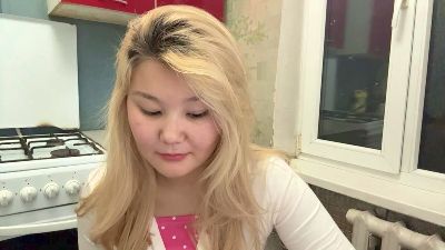 OdeliaBigney live cam on Cam4