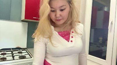 OdeliaBigney live cam on Cam4