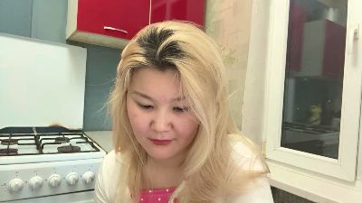 OdeliaBigney live cam on Cam4