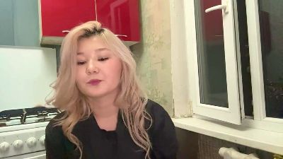 OdeliaBigney live cam on Cam4