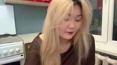 OdeliaBigney live cam on Cam4
