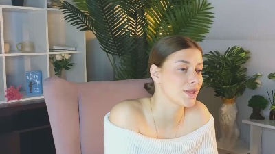 Profile and Statistics for OdeliaSpees on Cam4