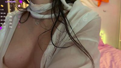 OdessaRiggi live cam on Cam4