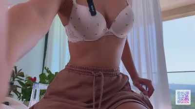 OdetteAllenson live cam on Cam4