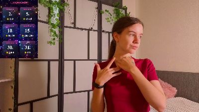 OdetteDredge live cam on Cam4