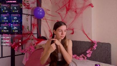 OdetteDredge live cam on Cam4