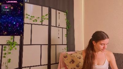 OdetteDredge live cam on Cam4