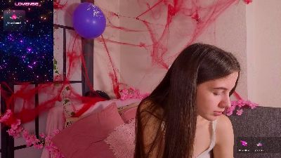 OdetteDredge live cam on Cam4