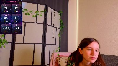 OdetteDredge live cam on Cam4