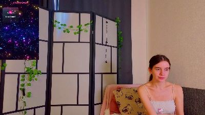 OdetteDredge live cam on Cam4