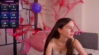 OdetteDredge live cam on Cam4
