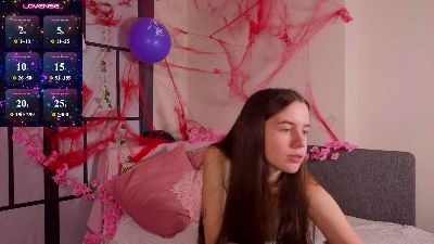 OdetteDredge live cam on Cam4