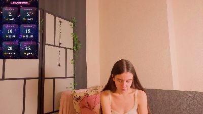 OdetteDredge live cam on Cam4