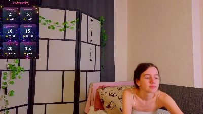 OdetteDredge live cam on Cam4