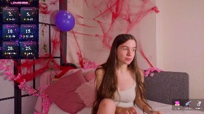 OdetteDredge live cam on Cam4