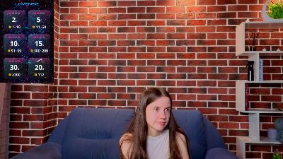 OdetteDredge live cam on Cam4