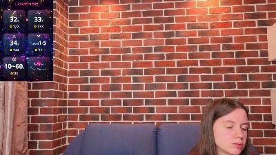 OdetteDredge live cam on Cam4