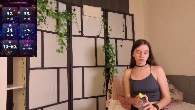 OdetteDredge live cam on Cam4
