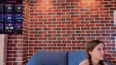 OdetteDredge live cam on Cam4