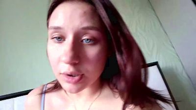 OdiliaEnslen live cam on Cam4