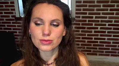 OdiliaMccreedy live cam on Cam4