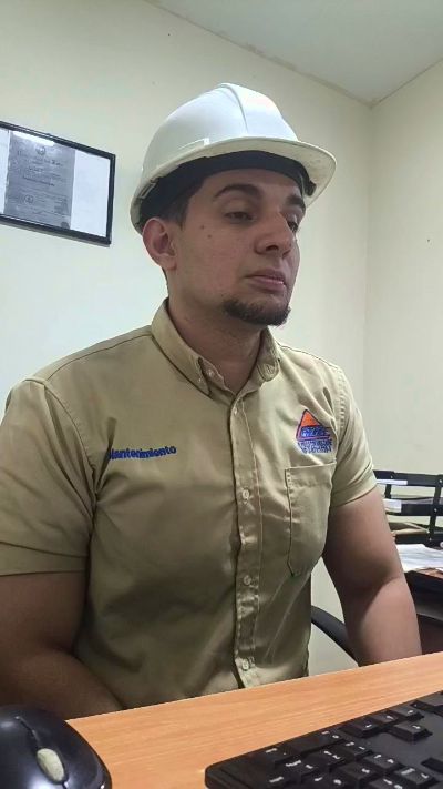 Profile and Statistics for Officeb0y on Cam4