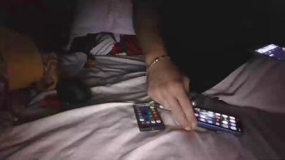 Offwhiteclouds live cam on Cam4
