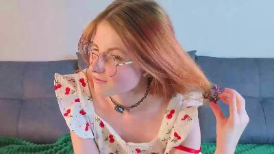 OhYumiYes live cam on Cam4
