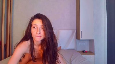 Ohh_Nymphs live cam on Cam4