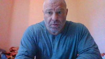 OiganJohn live cam on Cam4