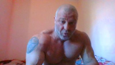 OiganJohn live cam on Cam4