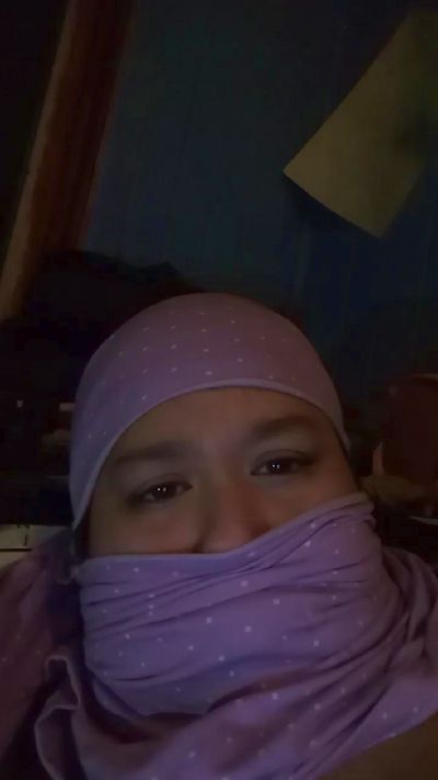 Ojitoschiqitito live cam on Cam4