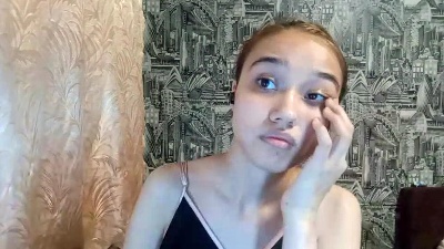 OlaCreason live cam on Cam4