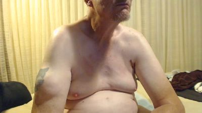 Oldbutwild live cam on Cam4