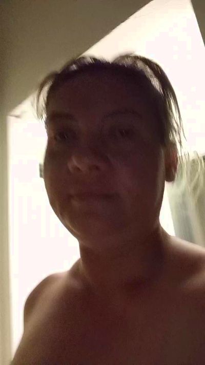 Olga84 live cam on Cam4