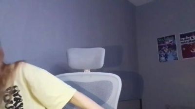 OlimpiaKolmer live cam on Cam4