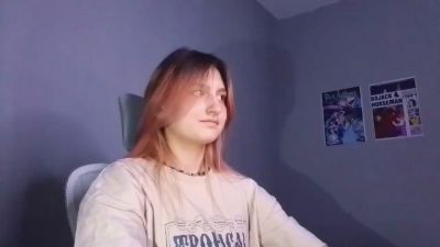 OlimpiaKolmer live cam on Cam4