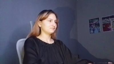 OlimpiaKolmer live cam on Cam4