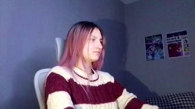 OlimpiaKolmer live cam on Cam4