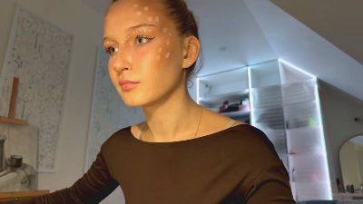OlindaGeasley live cam on Cam4