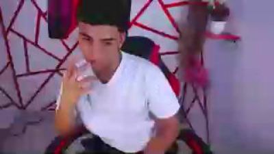 Oliver_Parker live cam on Cam4