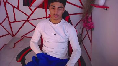 Oliver_Parker live cam on Cam4