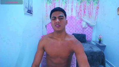 Oliver_Parker live cam on Cam4