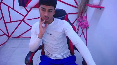 Oliver_Parker live cam on Cam4