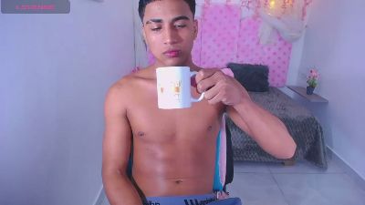 Oliver_Parker live cam on Cam4